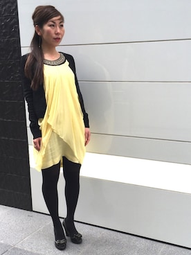 「アイテム（ゴールド系）」を使った、acoさん（レディース・158cm）の春コーディネート