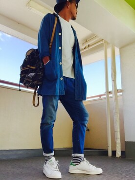 「adidas（アディダス）のアイテム（スニーカー、ホワイト系）」を使った、meguruさん（メンズ・177cm）の秋コーディネート