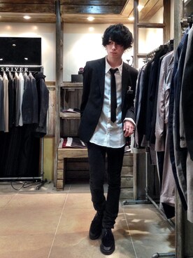 「SRIVER」｜「アイテム（デニムパンツ）」を使った、勝田 俊介さん（メンズ・164cm）の冬コーディネート