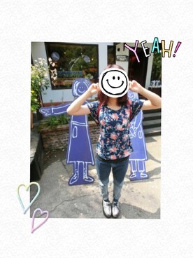「NET（ネット）のアイテム（Tシャツ/カットソー、ブルー系）」を使った、陳一一さん（レディース・153cm）の夏コーディネート