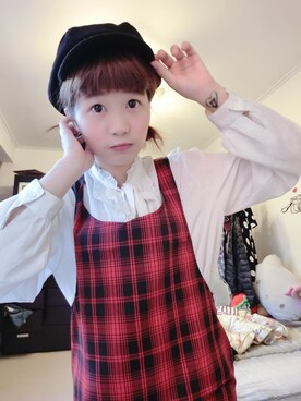 「アイテム（キャスケット）」を使った、陳一一さん（レディース・153cm・10代）の秋コーディネート