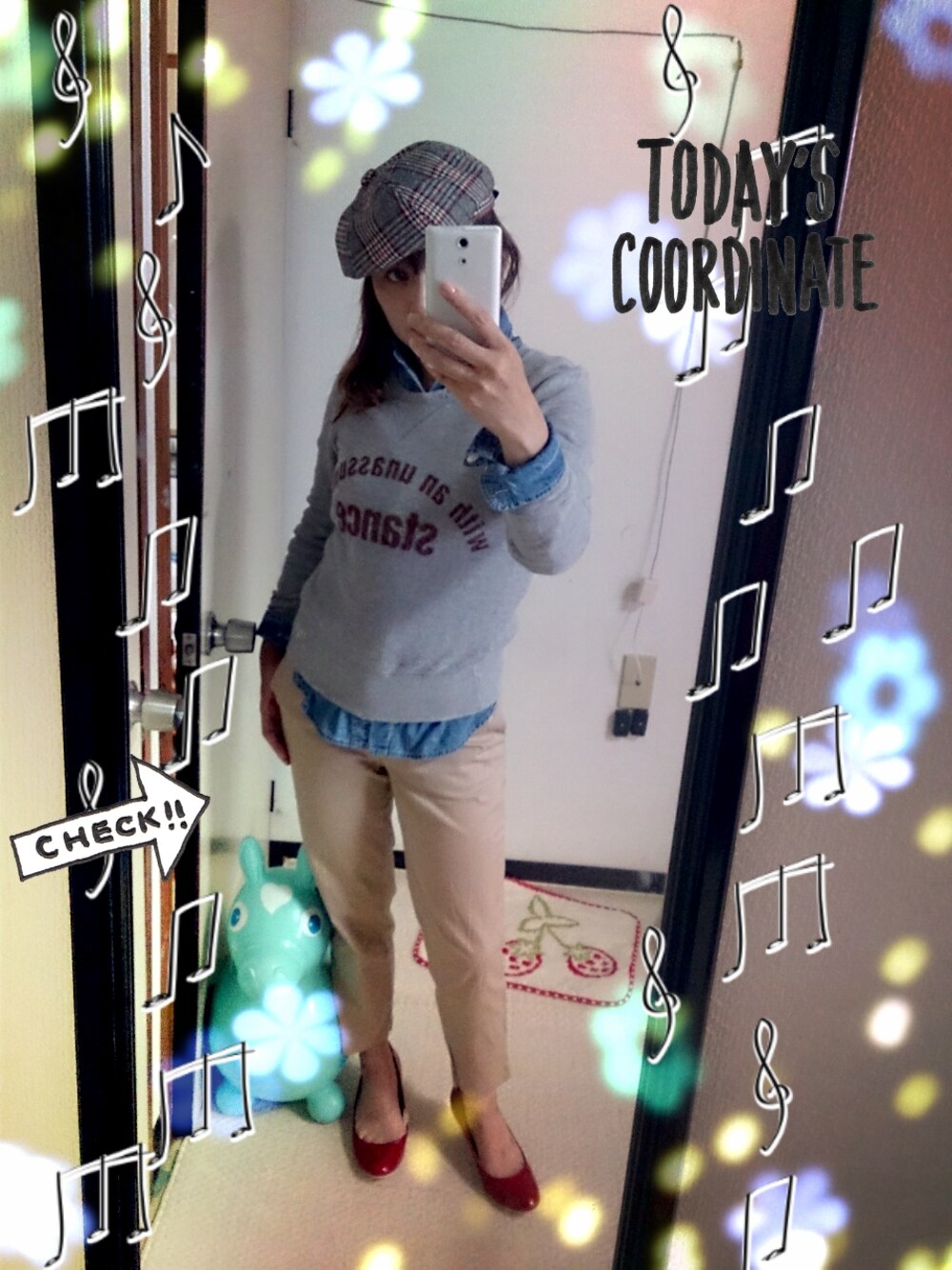 「ベージュコーデ、チノパン、トレーナー、ダンガリーシャツ」｜「COMME CA DU MODEのチノパン（その他パンツ、ベージュ系）」を使った、あきさん（レディース・150cm）の秋コーディネートの1枚目の写真