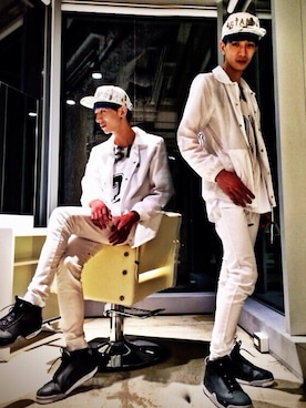 「Stampd' LA（スタンプドエルエー）のアイテム（キャップ、ホワイト系）」を使った、上杉俊祐OCEANTOKYOさん（メンズ・175cm）の春コーディネート