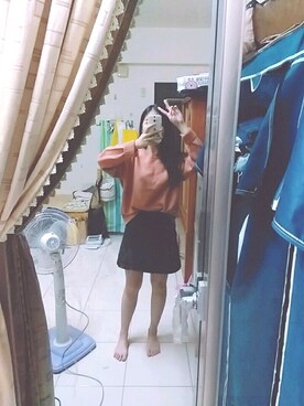 「PAZZO（パッゾ）のアイテム（スカート、ブラック系）」を使った、cincinさん（レディース・160cm）の秋コーディネート