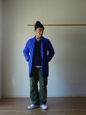 「セントジェームス」｜「アイテム（チェスターコート）」を使った、comoda上西猛夫さん（メンズ・168cm）の冬コーディネート