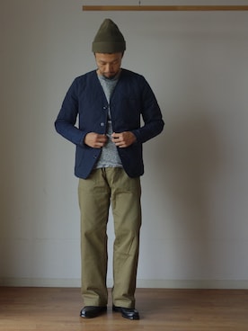 「ニットキャップ」｜「アイテム（ノーカラージャケット）」を使った、comoda上西猛夫さん（メンズ・168cm）の夏コーディネート