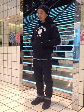 「A BATHING APE（アベイシングエイプ）のアイテム（ニットキャップ/ビーニー）」を使った、奥村浩紀さん（メンズ・165cm）の春コーディネート