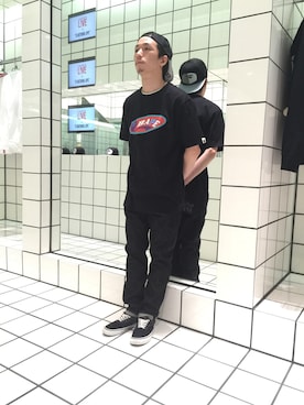 「black」｜「アイテム（キャップ）」を使った、奥村浩紀さん（メンズ・165cm）の春コーディネート