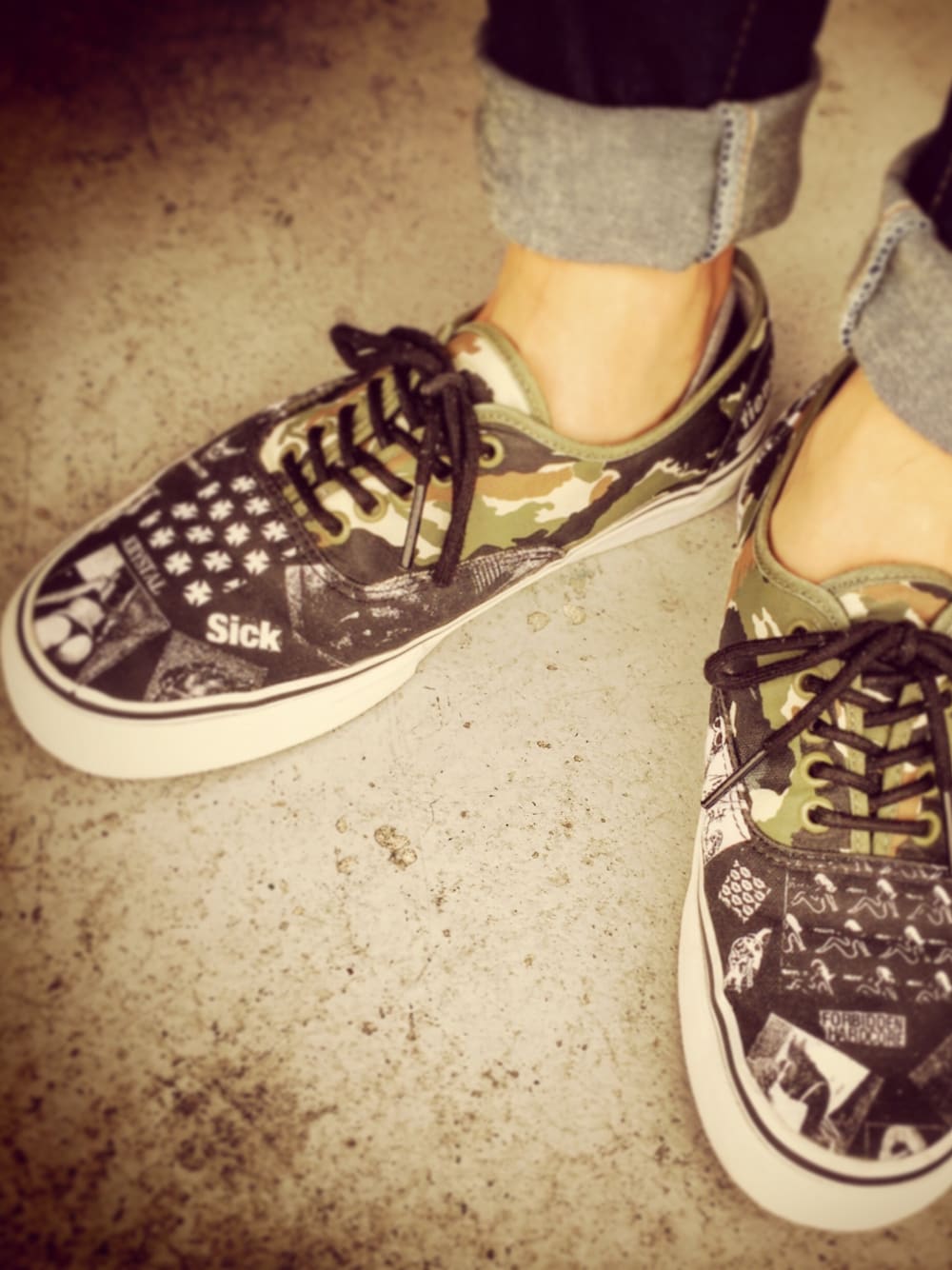 「VANS、VANS AUTHENTIC、VANS SYNDICATE」｜「VANS SYNDICATEのweirdo dave × vans authentic syndicate china girl summer （スニーカー、その他）」を使った、#rawsneaker.さん（メンズ・160cm）の秋コーディネートの1枚目の写真