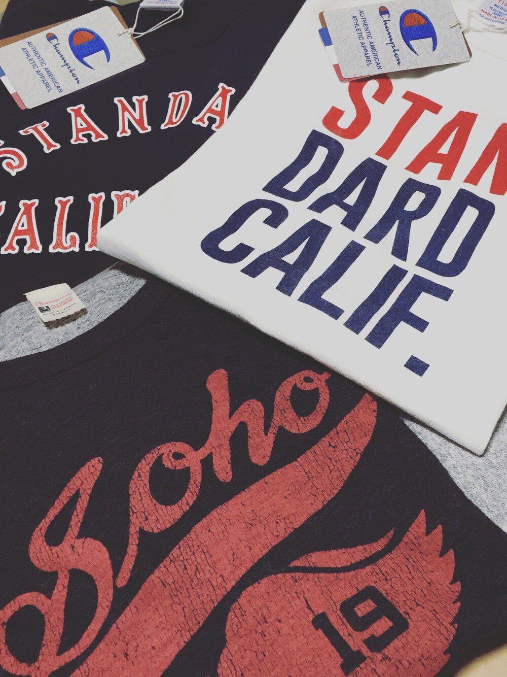 「STANDARD CALIFORNIA、Todd Snyder、Champion、Tシャツ」｜「STANDARD CALIFORNIAのアイテム（Tシャツ/カットソー、ホワイト系）」を使った、#rawsneaker.さん（メンズ・160cm）の春コーディネートの1枚目の写真
