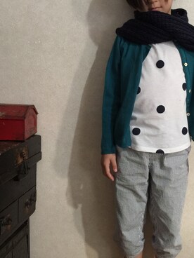 「ZARA（ザラ）のアイテム（マフラー、ブルー系）」を使った、ぎんさん（キッズ・110cm）の秋コーディネート