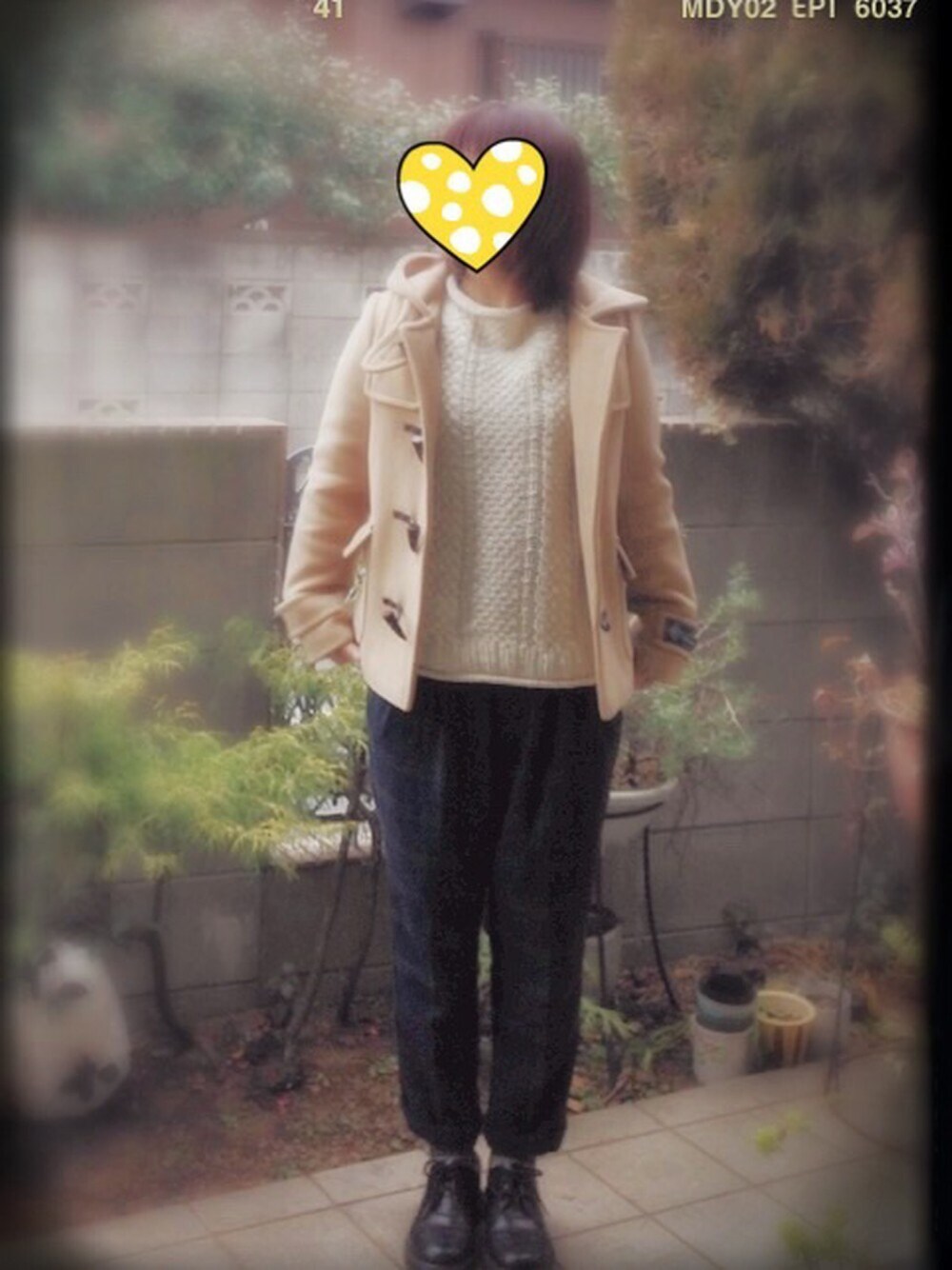 「フィッシャーマンニット、ダッフルコート、ホワイトニット、チェックパンツ、キャメルアウター」｜「BEAUTY&YOUTH UNITED ARROWSのBYBC ∵パイルメルトンショートダッフル/ベージュ（ダッフルコート、ベージュ系）」を使った、きゃみさん（レディース・154cm）の冬コーディネートの1枚目の写真