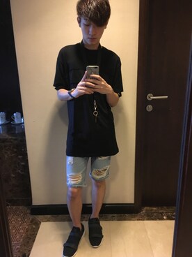 「アイテム（キーケース/キーアクセサリー）」を使った、chonghoihoiさん（メンズ・173cm）の夏コーディネート