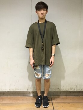 「アイテム（キーケース/キーアクセサリー）」を使った、chonghoihoiさん（メンズ・173cm）の夏コーディネート