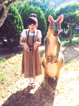 「Q（キュー）のアイテム（オールインワン・サロペット）」を使った、LiLiさん（レディース・166cm）の秋コーディネート