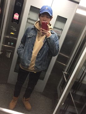 「XLARGE（エクストララージ）のGRILL 6PANEL DENIM CAP（キャップ、ブルー系）」を使った、Taigaさん（メンズ・180cm）の秋コーディネート