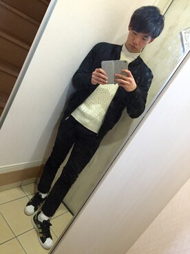 「靴下チラ見せ」｜「アイテム（ブルゾン）」を使った、けーすけさん（メンズ・178cm）の冬コーディネート