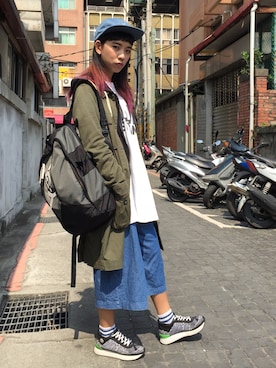 「streetsnap」｜「アイテム（帽子）」を使った、Sheng-Ning Chengさん（レディース・160cm）の春コーディネート