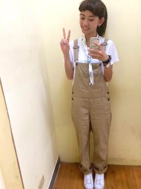 「アイテム（つなぎ/オールインワン、ベージュ系）」を使った、Sheng-Ning Chengさん（レディース・160cm）の夏コーディネート