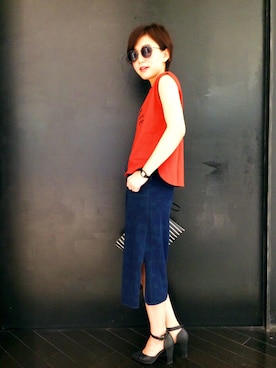 「アイテム（タンクトップ、レッド系）」を使った、mutsumi mikiさん（レディース・156cm）の夏コーディネート