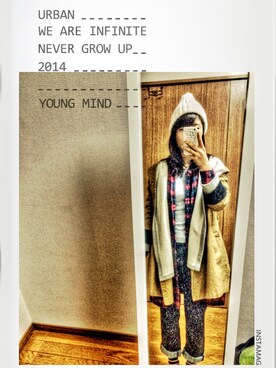 「UNIQLO（ユニクロ）のアイテム（ニット/セーター、グレー系）」を使った、r!!chanさん（レディース・156cm）の冬コーディネート