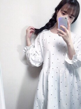 「アイテム（その他雑貨、ゴールド系）」を使った、최 봄さん（レディース・150cm）の秋コーディネート