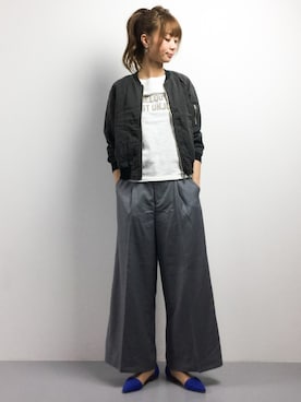 「URBAN RESEARCH（アーバンリサーチ）のアイテム（MA-1）」を使った、yukahinaさん（レディース・166cm）の春コーディネート