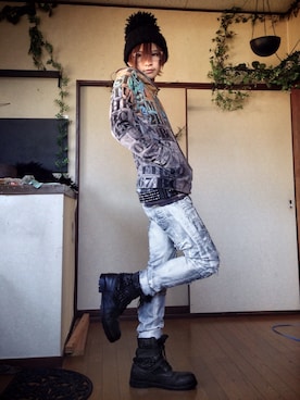 「ハデ色」｜「アイテム（その他）」を使った、ユウキチさん（メンズ・172cm）の秋コーディネート