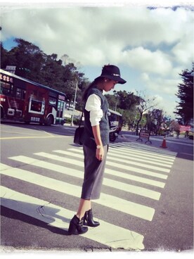 Joyce Lvさんのコーディネート