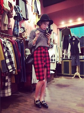 Joyce Lvさんのコーディネート