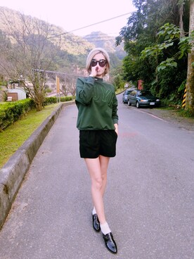 Joyce Lvさんのコーディネート