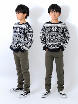 「アイテム（チノパンツ）」を使った、GLAZOSさん（キッズ・140cm）の秋コーディネート