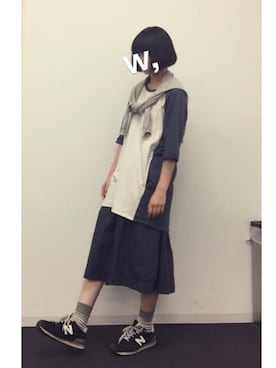 「B.L.U.E（ビーエルユーイー）のアイテム（スカート）」を使った、W,さん（レディース・162cm）の春コーディネート
