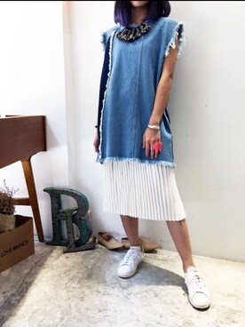 「LOVE BRUNCHのアイテム」を使った、モウトンMojai さん（レディース・163cm）の春コーディネート