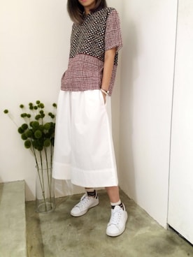 「LOVE BRUNCHのアイテム」を使った、モウトンMojai さん（レディース・163cm）の夏コーディネート