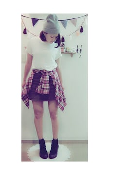 「SLY（スライ）のアイテム（デニムスカート、グリーン系）」を使った、うにさん（レディース・156cm）の夏コーディネート