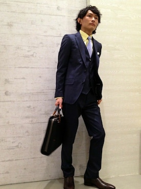 「KATHARINE HAMNETT LONDON （キャサリンハムネットロンドン）のアイテム（ネクタイ）」を使った、naoki kimuraさん（メンズ・171cm）の冬コーディネート