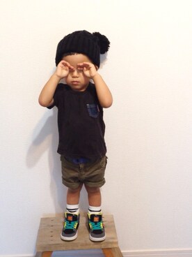 「BeBe（ベベ）のアイテム（Tシャツ/カットソー、ブラック系）」を使った、はるぼーさん（キッズ・120cm）の秋コーディネート