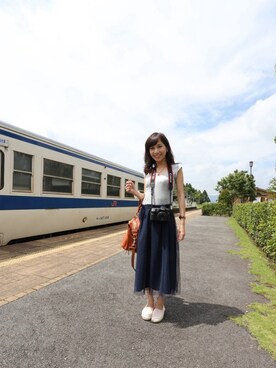 「blue」｜「アイテム（モカシン/デッキシューズ）」を使った、YUさん（レディース・152cm）の秋コーディネート