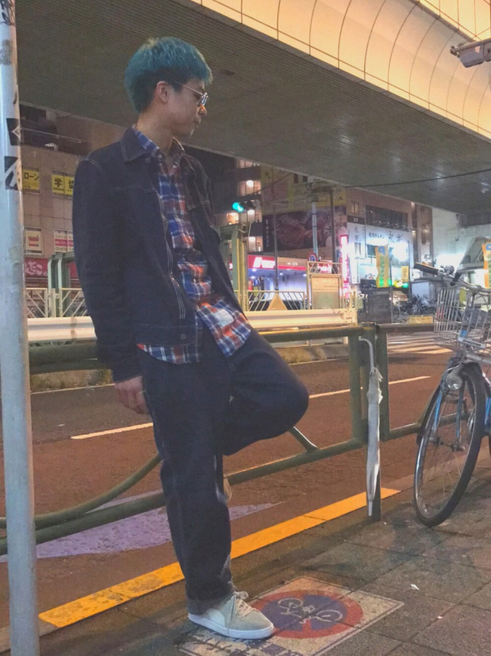 Our Legacyのデニムジャケットを使ったメンズ人気ファッション