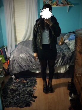 エマーリパスクアールさんのコーディネート