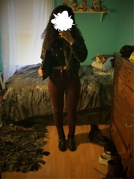 エマーリパスクアールさんのコーディネート