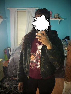 エマーリパスクアールさんのコーディネート