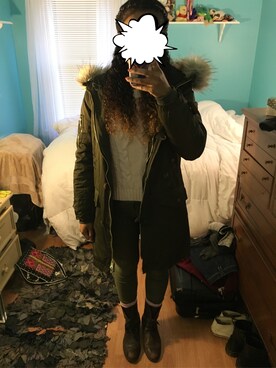 エマーリパスクアールさんのコーディネート