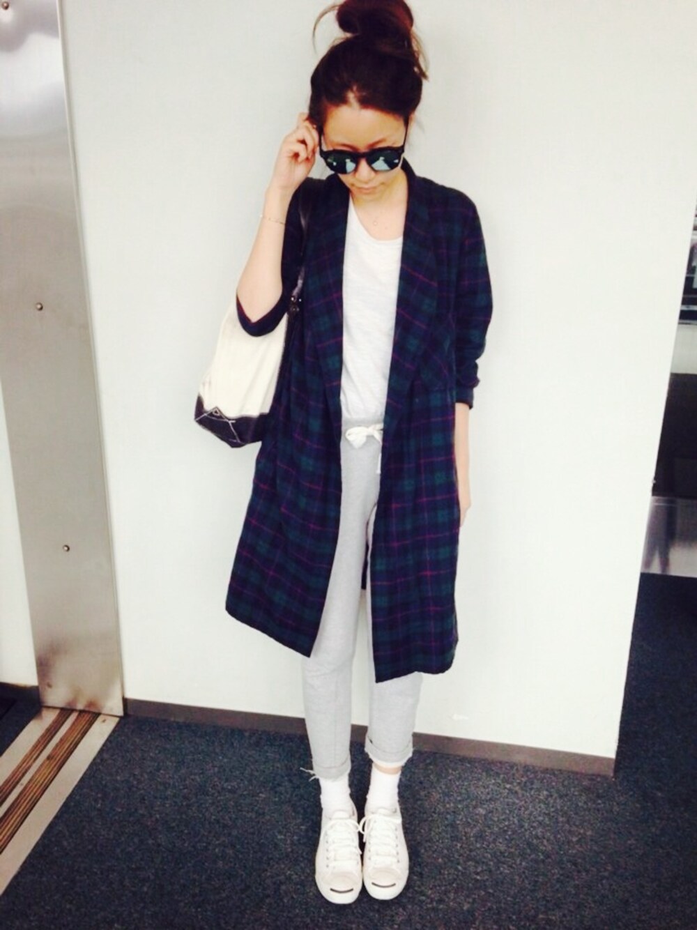 「TODAYFUL、LIFE's#203、LIFEs、チェック」｜「TODAYFULのチェックガウン（その他アウター、グリーン系）」を使った、Piさん（レディース・165cm）の秋コーディネートの1枚目の写真