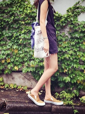 「TODAYFUL（トゥデイフル）のアイテム（スニーカー）」を使った、Piさん（レディース・165cm）の夏コーディネート