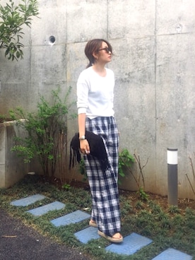 「TODAYFUL（トゥデイフル）のフリンジクラッチバッグ（クラッチバッグ）」を使った、Piさん（レディース・165cm）の春コーディネート