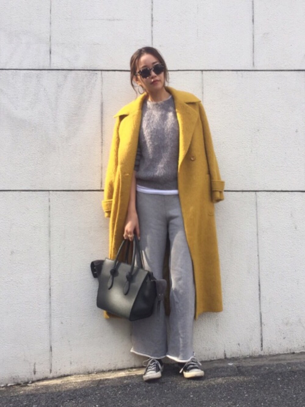 「ootd、TODAYFUL、カジュアル」｜「TODAYFULのシャギーロングコート（チェスターコート、イエロー系）」を使った、Piさん（レディース・165cm）の秋コーディネートの1枚目の写真