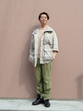 「アイテム（ナイロンジャケット、シルバー系）」を使った、矢野森 拓海さん（メンズ・185cm）の秋コーディネート