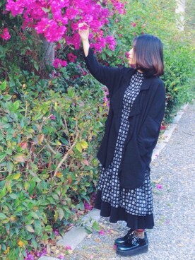 「flower」｜「アイテム（トレンチコート）」を使った、劉桂彣さん（レディース・160cm）の冬コーディネート